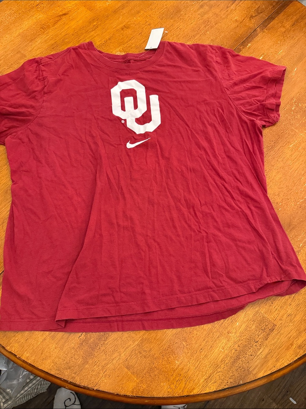 Nike Crimson OU Logo T‑Shirt